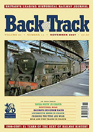 BackTrack_Cover_November_2007190